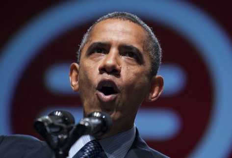 Obama supera la marca del 50 por ciento de apoyo en tres estados clave 